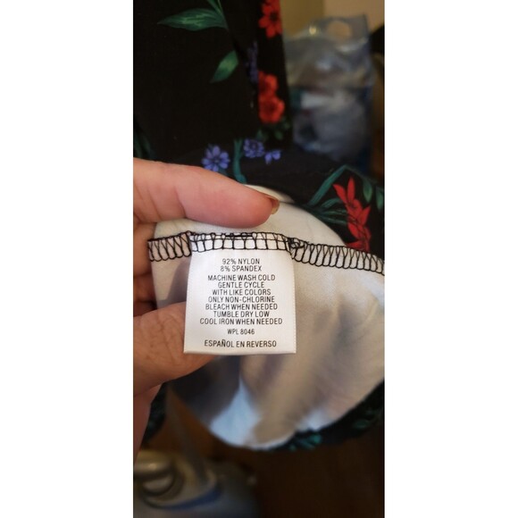 NWT - Charter Club - Black Floral Blouse - 3X - Picture 4 of 5